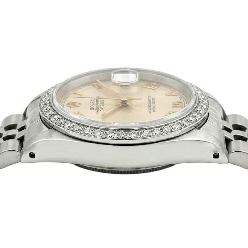 Montre Rolex pour femme avec cadran romain blanc et bracelet en diamants