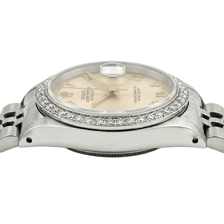 Montre Rolex pour femme avec cadran romain blanc et bracelet en diamants