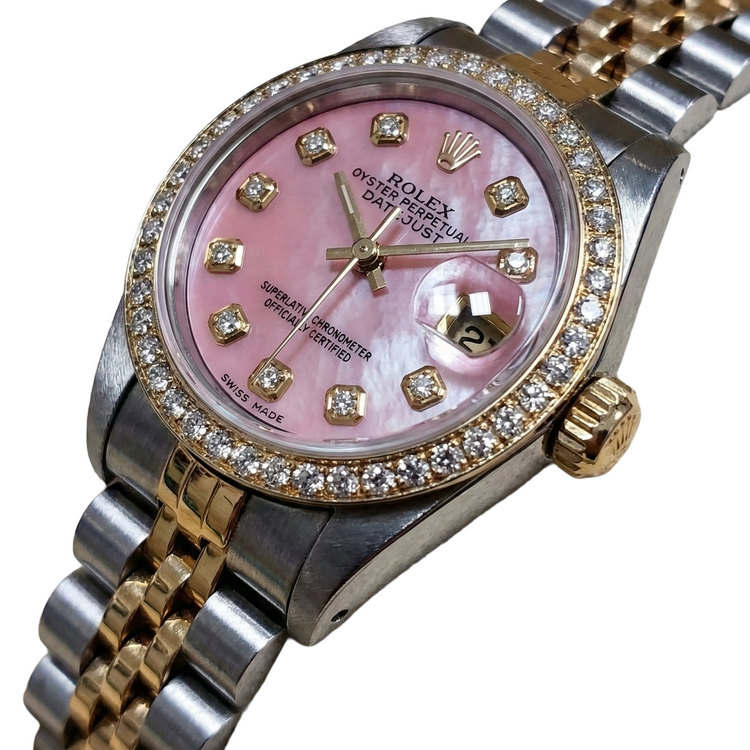 Montre Rolex pour femme en or jaune 18 carats avec cadran rose serti de diamants