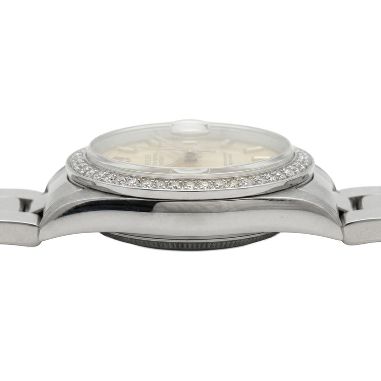 Montre à cadran bâton Rolex de taille moyenne, bracelet acier inoxydable huître, lunette en diamant