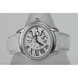 Montre personnalisée pour femme avec bracelet en cuir et lunette en diamant Millenary