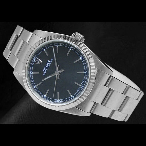 Montre en acier inoxydable à cadran romain noir Rolex huître Perpétuelle
