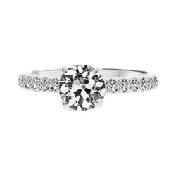 Signature Diamant Fin Solitaire avec Pierres Latérales 1 carats