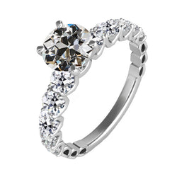 Bague Solitaire avec Accents Or Blanc 14 Carats – Diamant