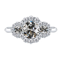 Artisanal Bague Halo avec Diamant Coussin Antique – 2 carats