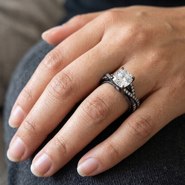 Or Noir Véritable Coussin Diamants Femme Bague Avec Accents