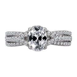 Fait à la main Tige Fendue Brillant Bague Solitaire avec Accents