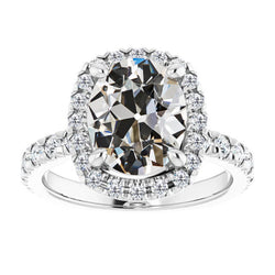 Brillant Bague Solitaire avec Accents – Coussin Antique 4 carats