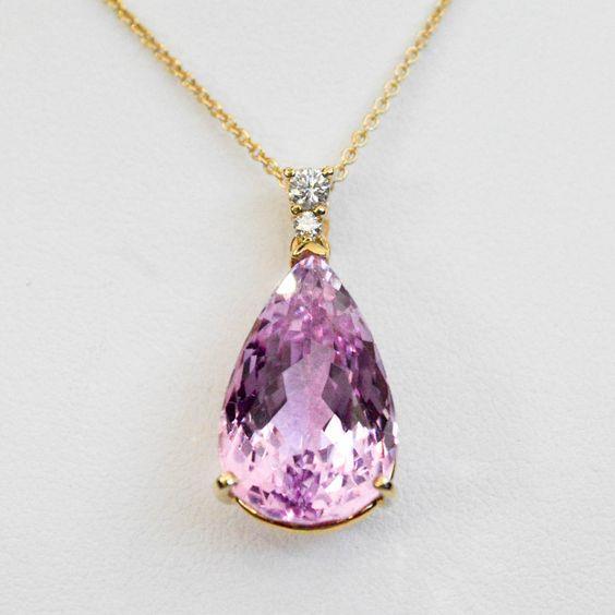 Pendentif En Pierre Kunzite Rose Avec Diamants