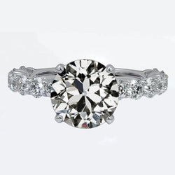 Réel Bague anniversaire diamant taille ancienne avec accents 4 griffes sertie 5 carats