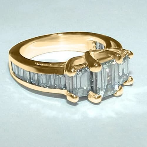 Réel Bague de fiançailles diamant taille émeraude 3.60 carats Bijoux dames Neuf