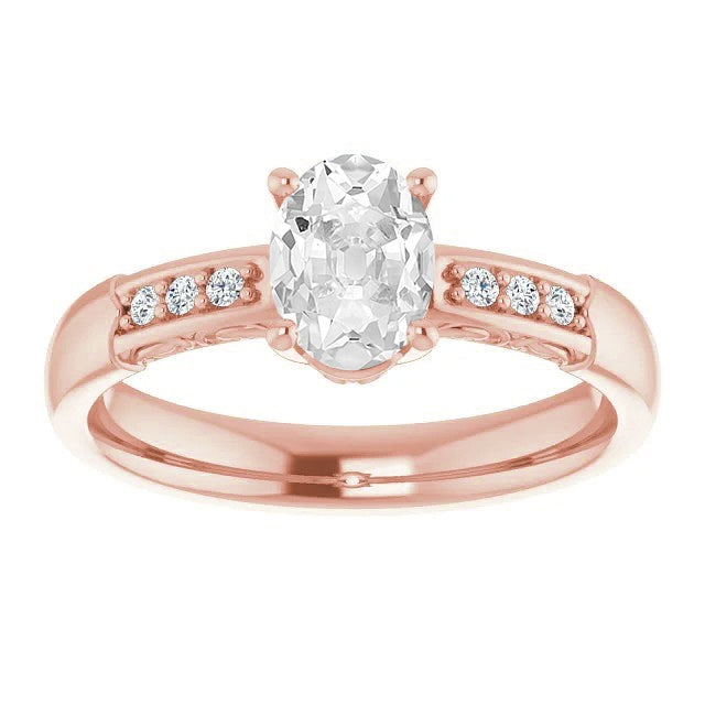 Réel Bague en or ovale avec diamants taillés à la mine sertie de griffes tige en filigrane 4.25 carats