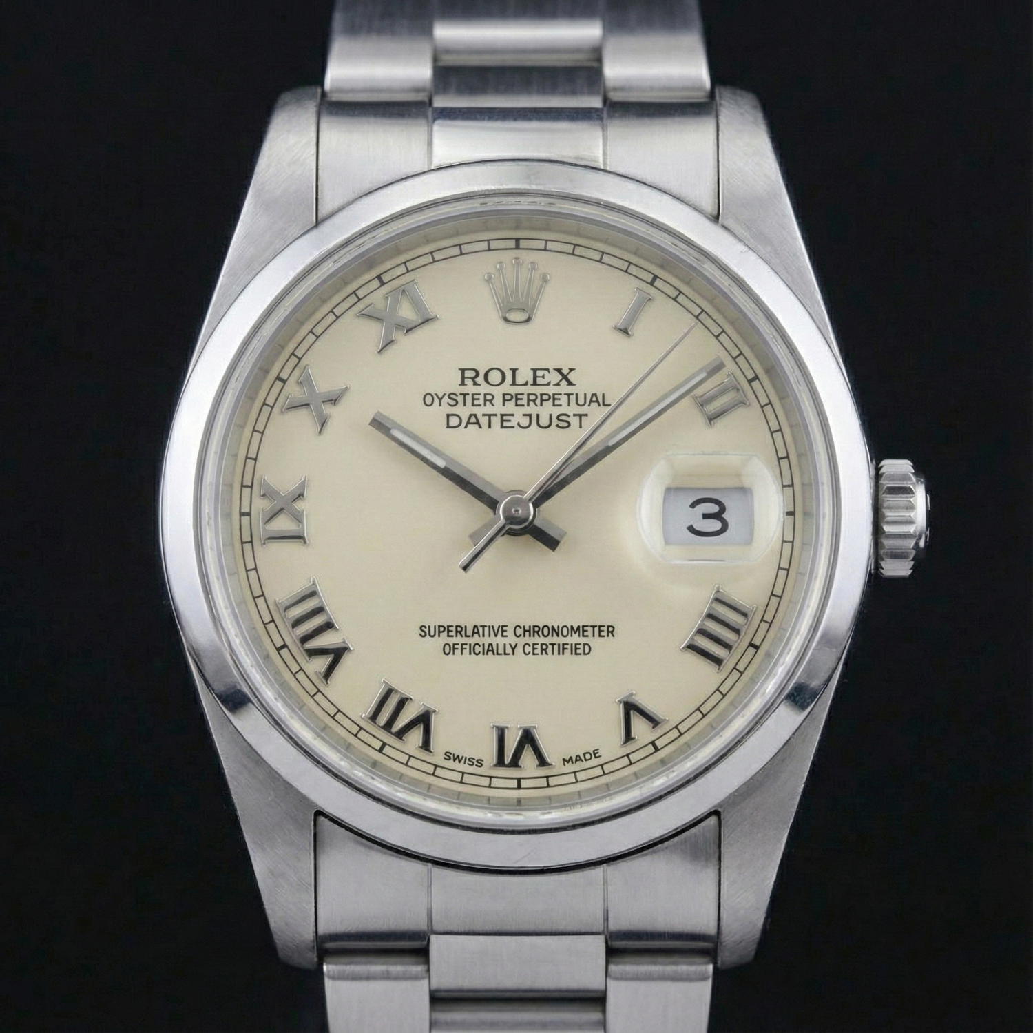 Regarder Rolex Datejust Cadran romain Lunette lisse en acier inoxydable de taille moyenne