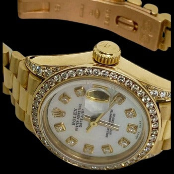 Regarder Rolex Président en or jaune avec cadran à lunette en diamant
