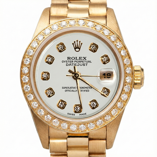 Regarder pour femme de style présidentiel Rolex avec cadran en diamant blanc et lunette