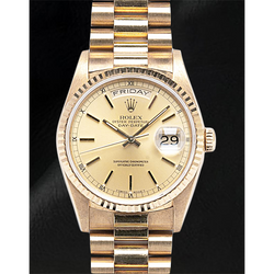 Pierre Précieuse Rolex – Yellow Gold carats