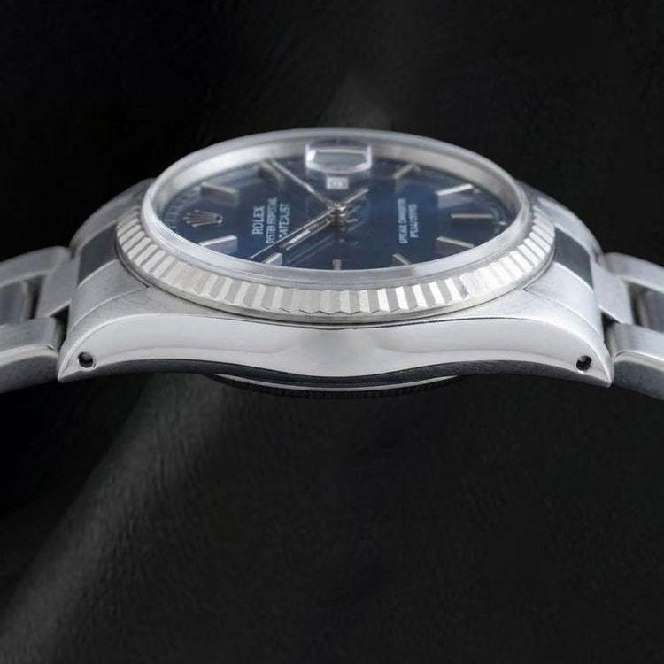 Montre Rolex Datejust 36 mm en Acier Inoxydable, Lunette Cannelée, Cadran Bleu à Index Bâtons