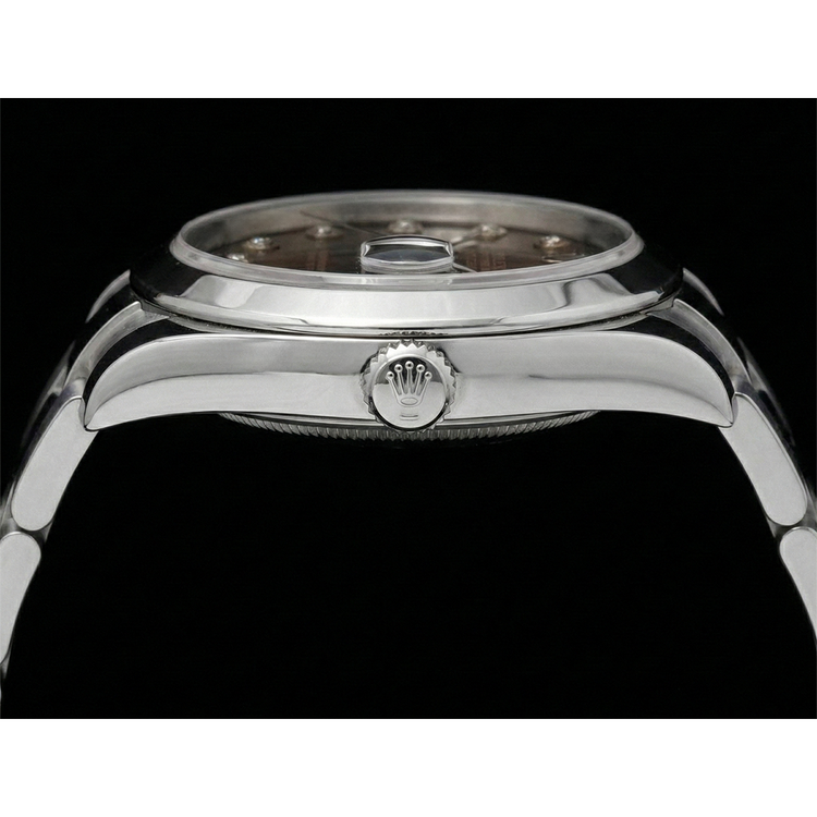 Exquis Rolex 0,20 carats – vue d'angle