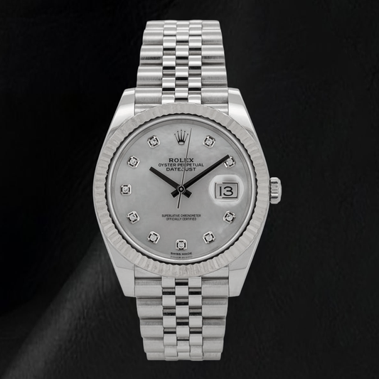 Montre Rolex Datejust 41mm en Acier Inoxydable avec Cadran Diamants en Nacre et Bracelet Jubilé
