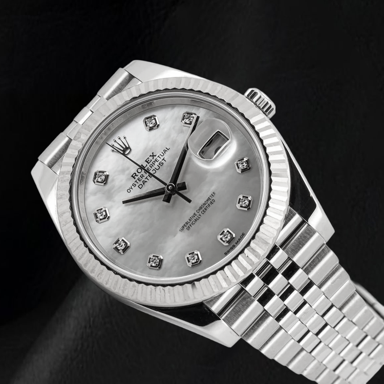 Montre Rolex Datejust 41mm en Acier Inoxydable avec Cadran Diamants en Nacre et Bracelet Jubilé