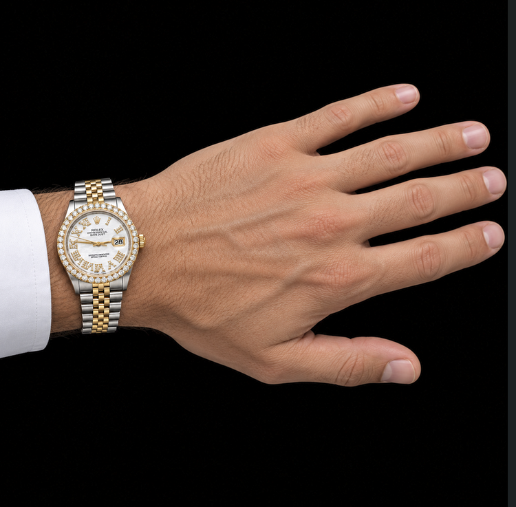 Montre Rolex Datejust 16013 36 mm Bicolore Cadran Diamants en Nacre Blanche Chiffres Romains