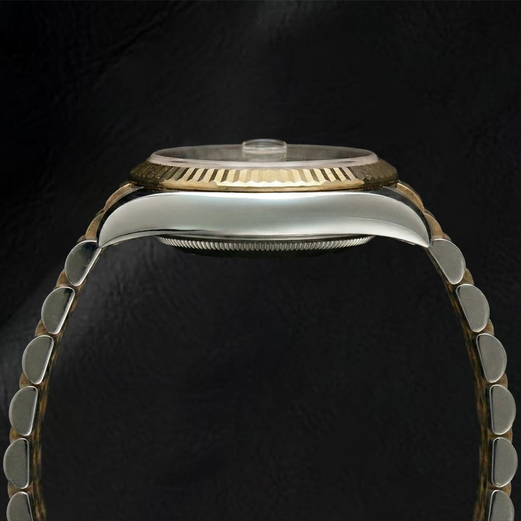 Perle de Culture Rolex 0,20 carats Two Tone – vue de profil