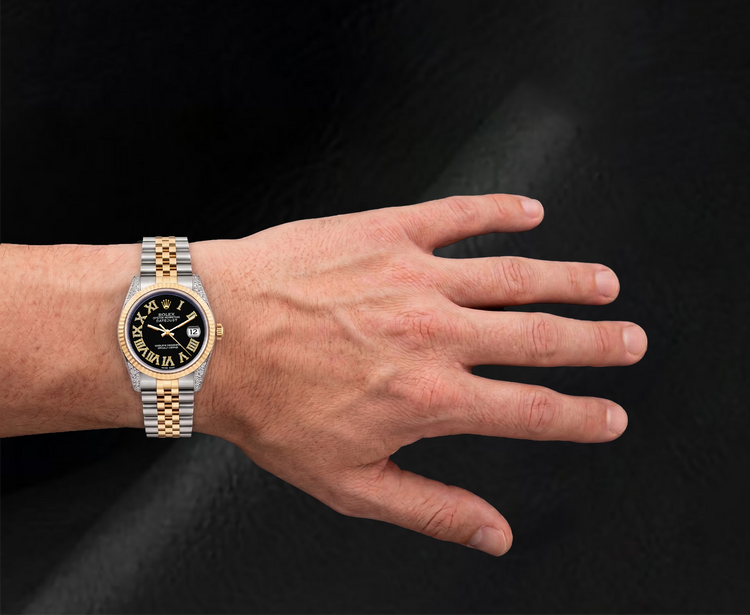 Montre Rolex 16013 Datejust 36 mm Bicolore Cadran Diamants Noir Chiffres Romains