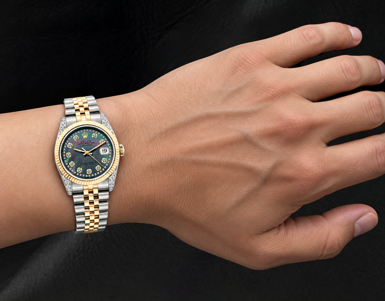 Montre Rolex Datejust 36 mm 16013 Bicolore Cadran Diamants en Nacre Noire Lunette Cannelée