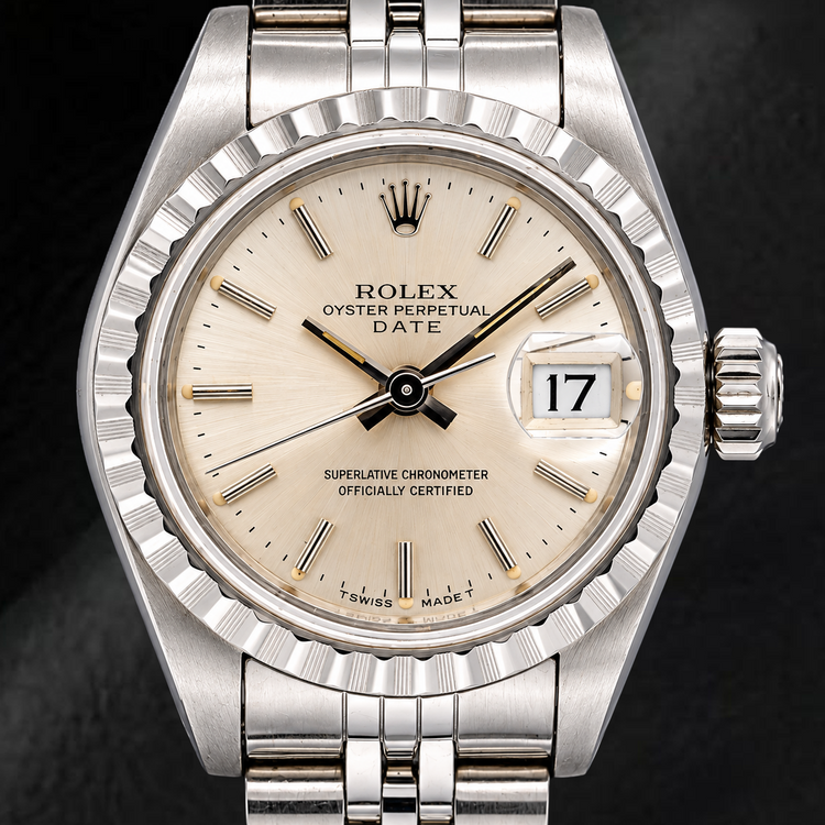 Montre Rolex Date 6924 26 mm Cadran Argenté Bracelet Jubilé en Acier Inoxydable