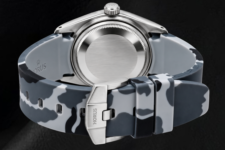 Montre Rolex Datejust 16014 36 mm Cadran Diamants Noir Bracelet en Caoutchouc Camouflage Gris