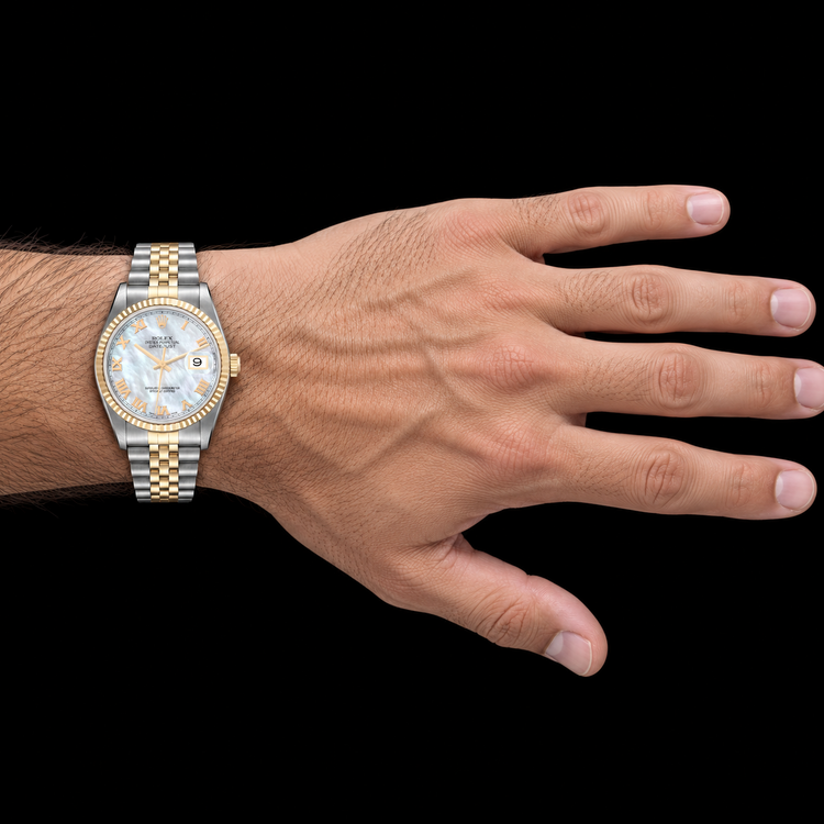 Montre Rolex Datejust 16233 36 mm Bicolore Cadran en Nacre Bleue Chiffres Romains