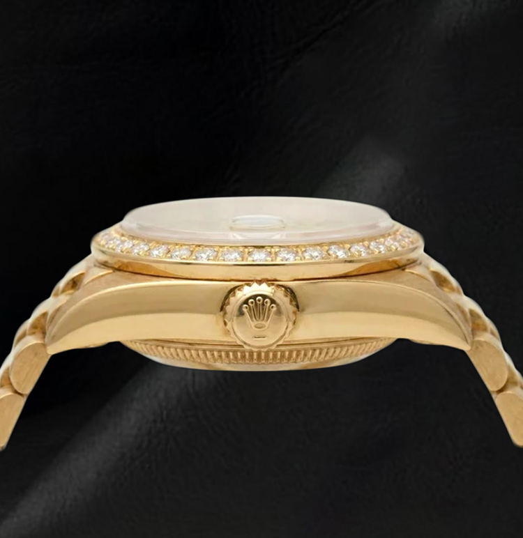 Rolex Datejust 26 mm 69178 Montre en Or Jaune 18 carats Cadran Champagne Jubilé Chiffres Romains