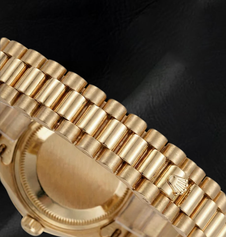 Rolex Datejust 26 mm 69178 Montre en Or Jaune 18 carats Cadran Champagne Jubilé Chiffres Romains
