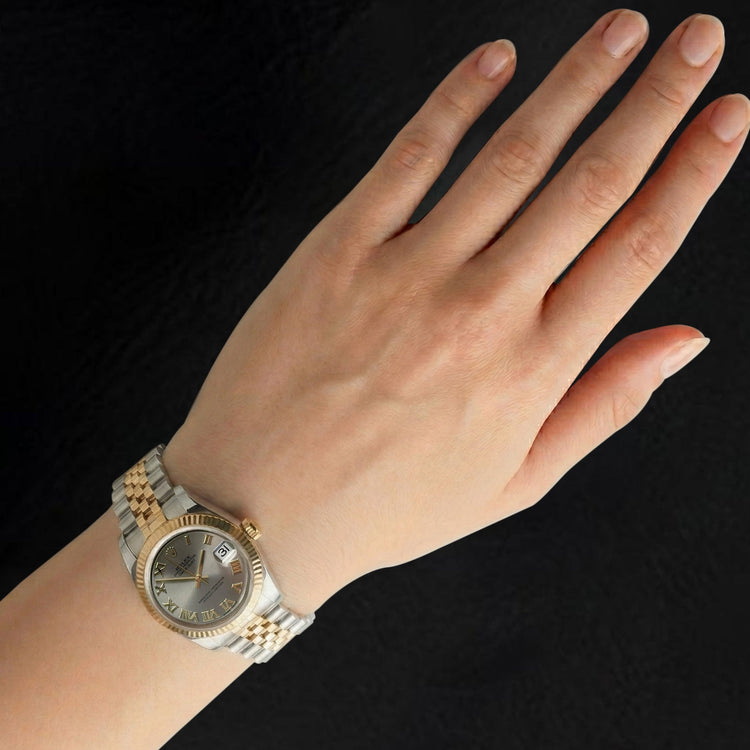 Rolex Two Tone avec Pierre Précieuse – vue arrière