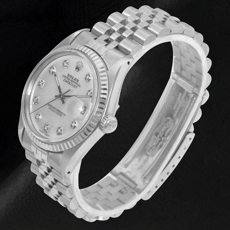Perle de Culture Rolex – vue de côté