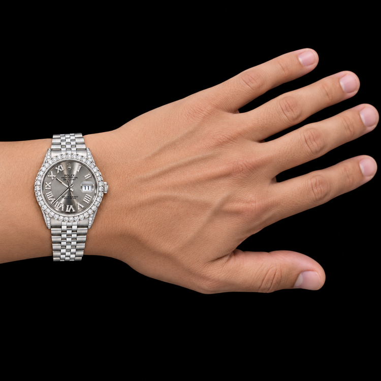 Montre Rolex Datejust 16014 36 mm en Acier Inoxydable Cadran Diamants Argenté Chiffres Romains