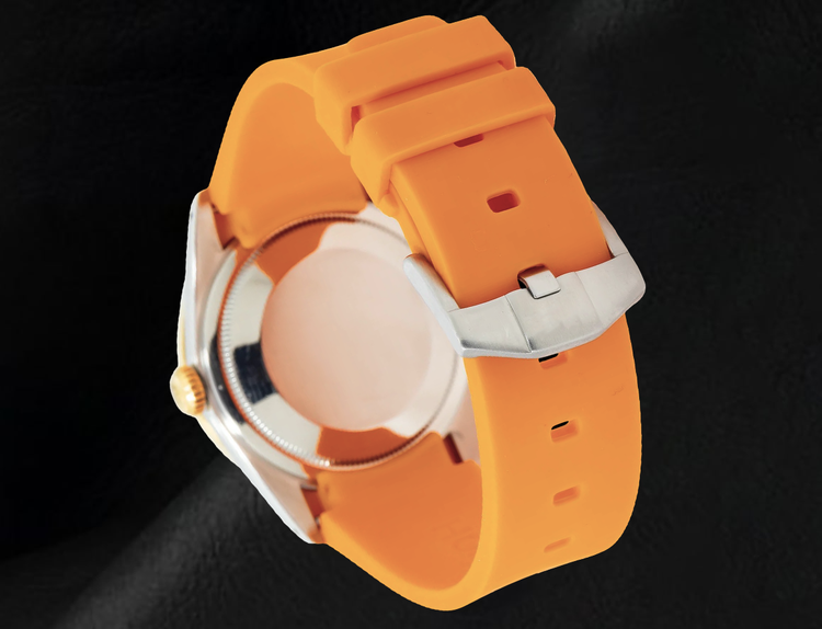 Montre Rolex Datejust 16013 36 mm Cadran Diamants Blanc Bracelet en Caoutchouc Orange