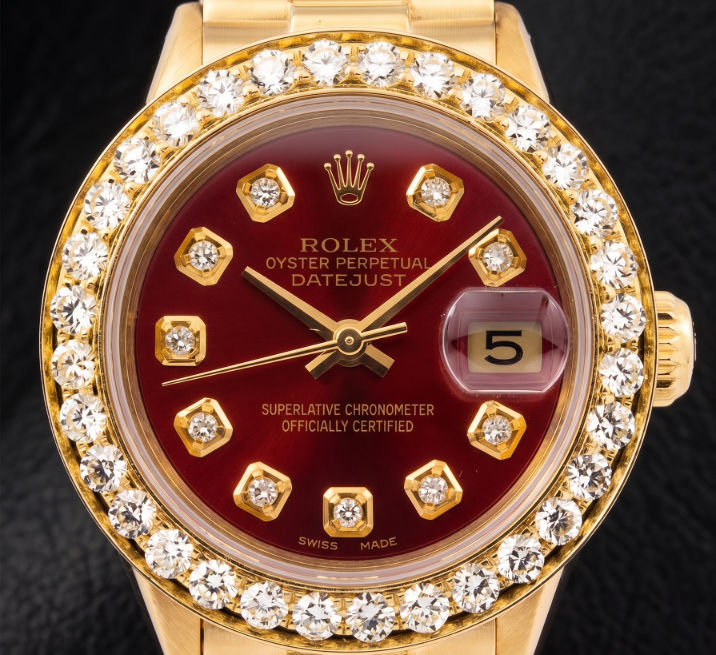 Montre Rolex Datejust 6917 26 mm Or Jaune Cadran Diamants Rouge Bracelet President