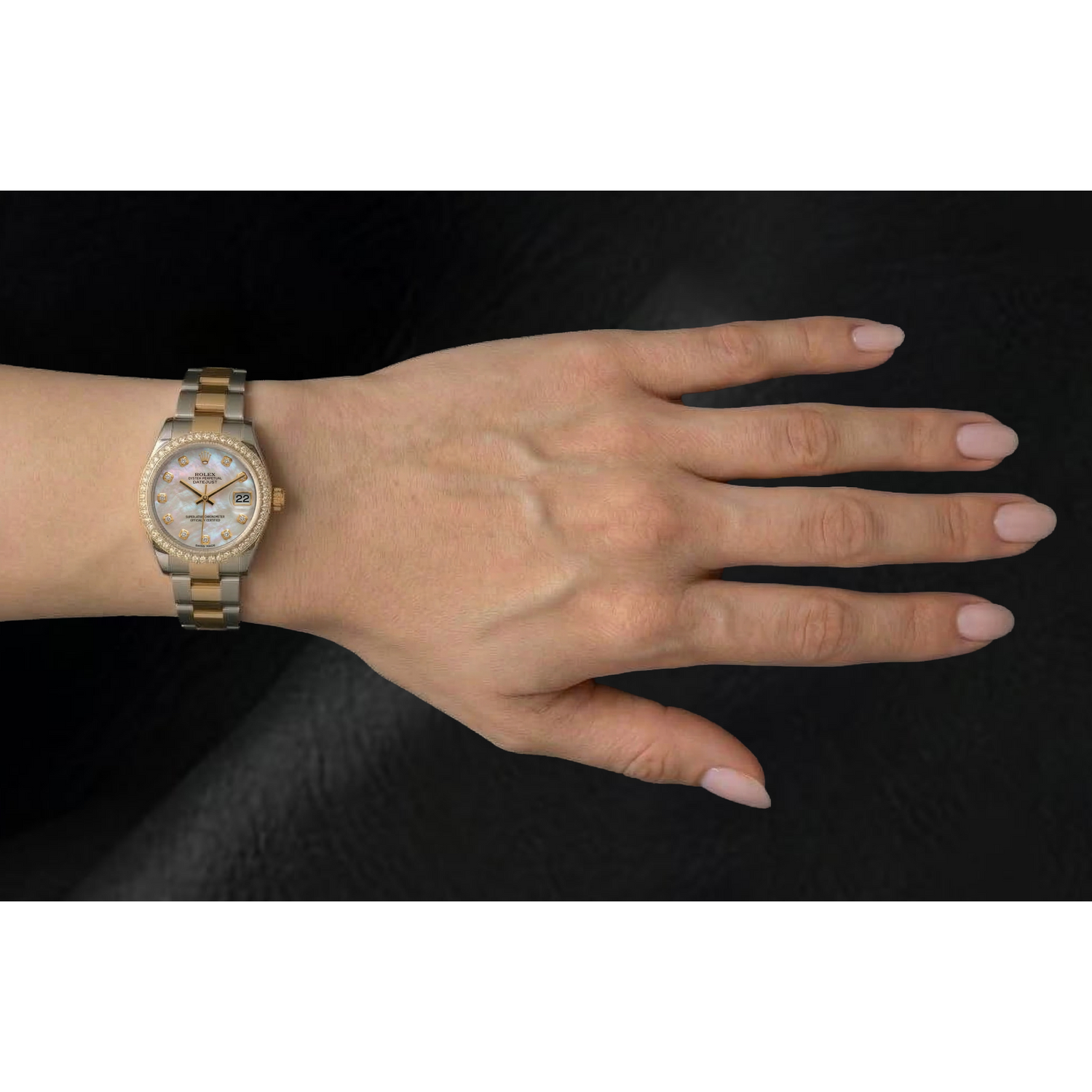 Rolex Datejust Année 2011 Cadran en nacre blanche et diamants Lunette sertie de diamants Montre bicolore 31 mm