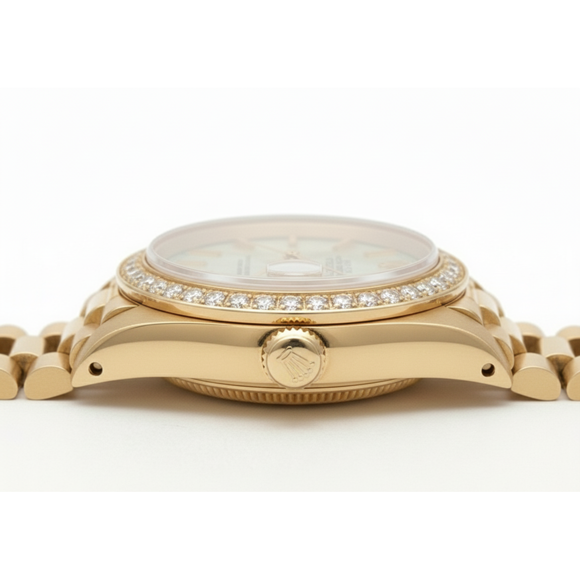 Rolex Datejust Cadran romain blanc Lunette en diamant still présidentiel Or