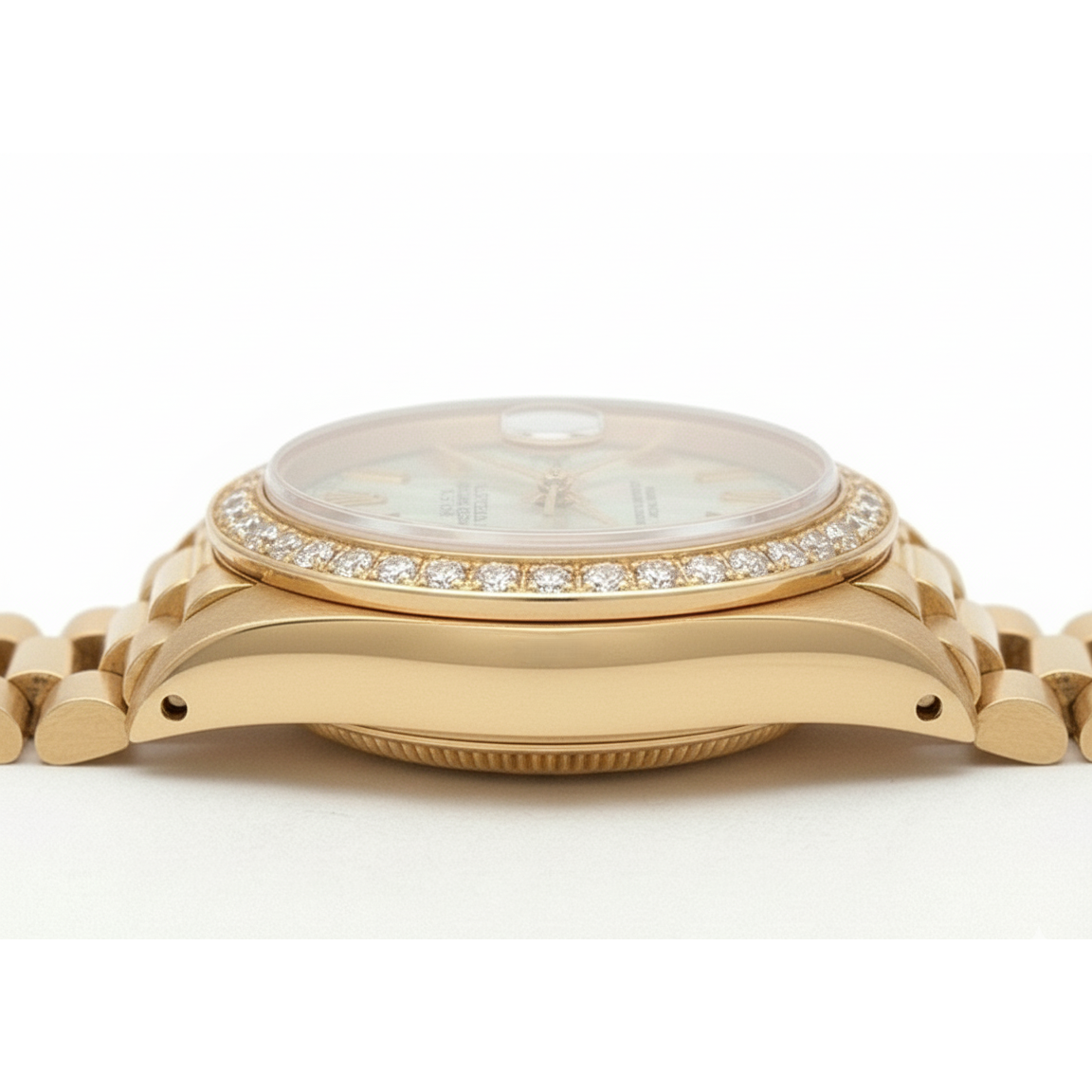 Rolex Datejust Cadran romain blanc Lunette en diamant still présidentiel Or