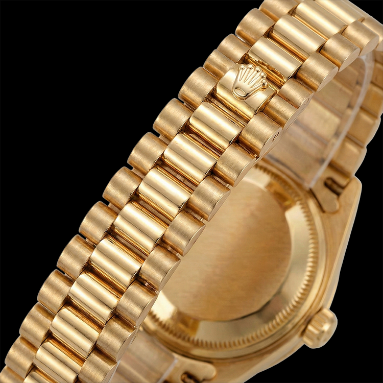 Regarder Rolex Datejust Bracelet en or jaune Cadran bâton Lunette en diamant