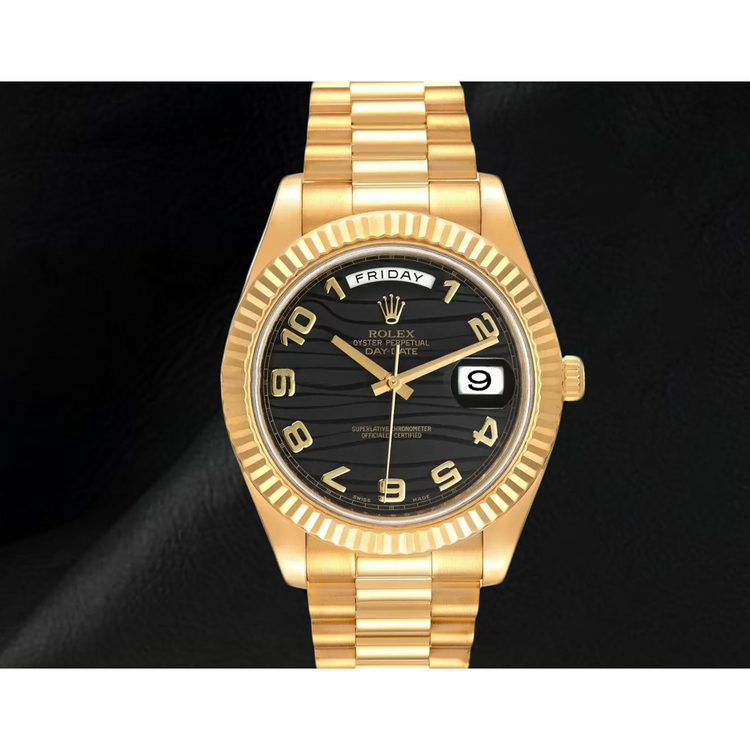 Rolex Day-Date II 41 mm Montre Homme Lunette Bombée Or Jaune