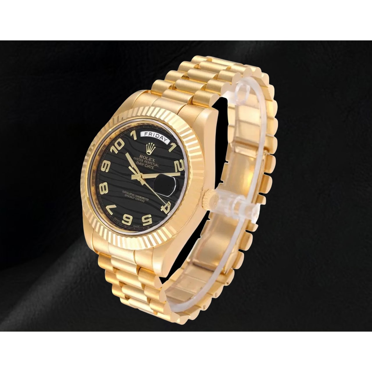 Rolex Day-Date II 41 mm Montre Homme Lunette Bombée Or Jaune