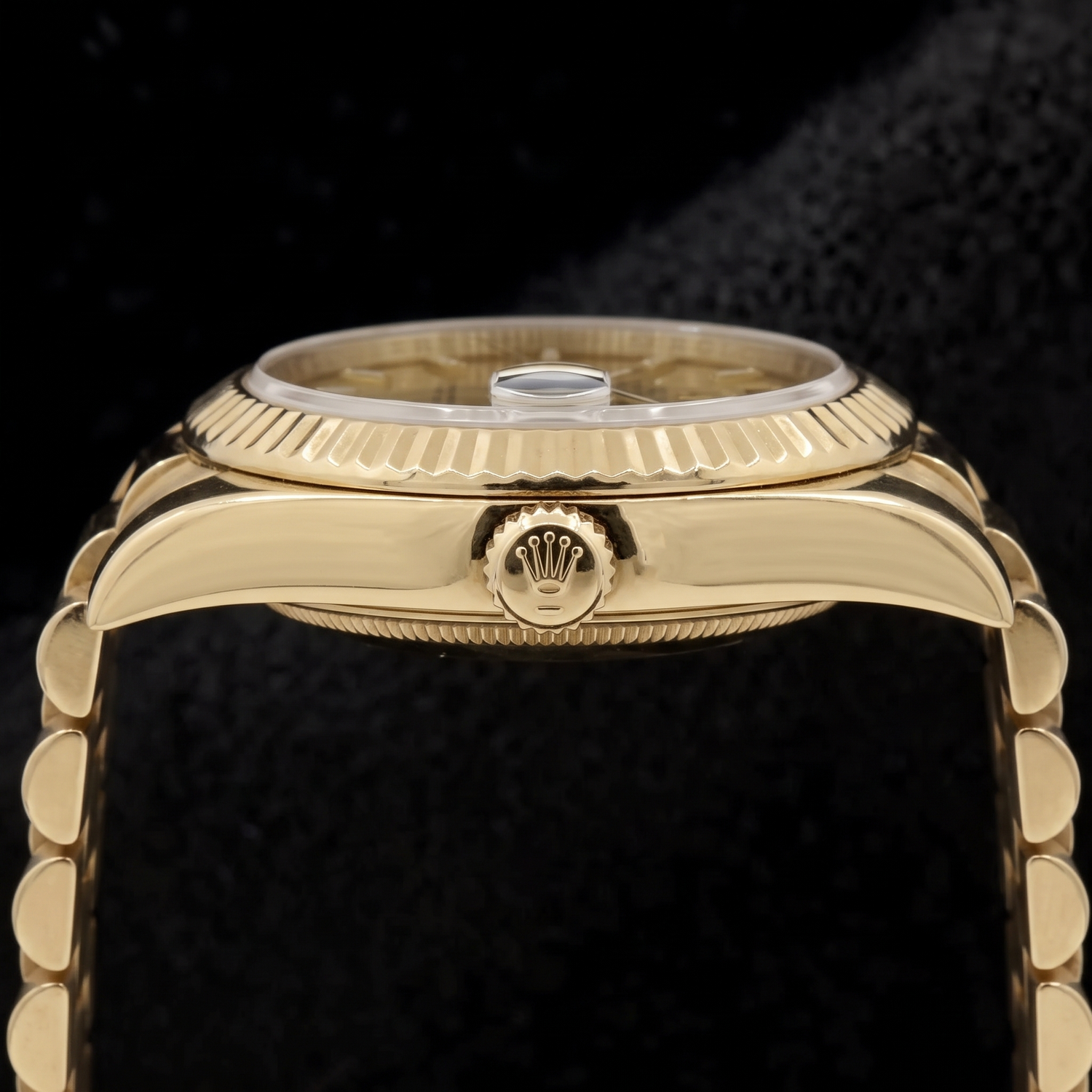 Rolex Day-Date II Cadran Champagne 41 mm Montre Homme Or Jaune