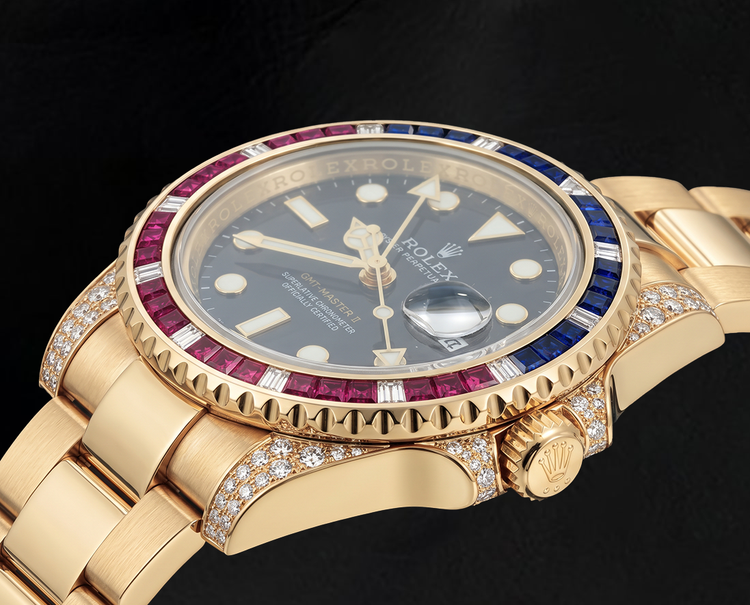 Montre Rolex GMT Master II 116718 Cadran Noir 40 mm Or Jaune 18 carats
