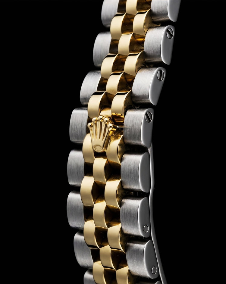 Montre Rolex Lady Datejust 28 mm 279173 Bicolore Cadran Argenté Index Luminescents