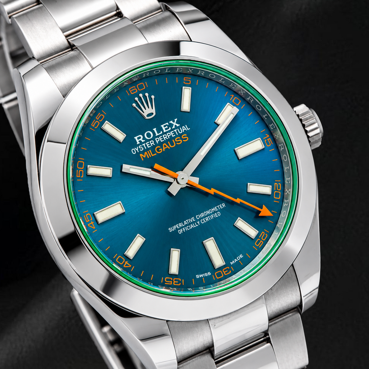 Montre Rolex Milgauss 40 mm 116400GV Cadran Bleu Luminescent Bracelet Oyster en Acier Inoxydable