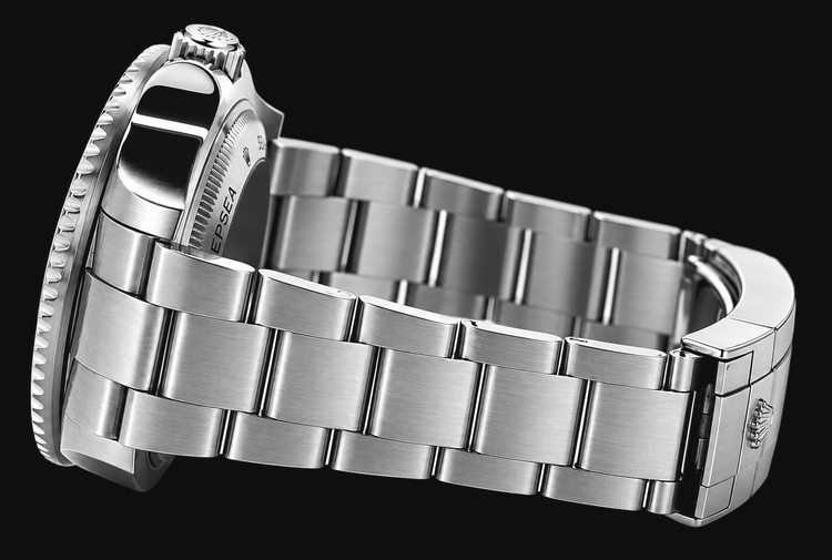 Montre Rolex Sea-Dweller Deepsea 44 mm 116660 James Cameron Cadran Dégradé Bleu Acier Inoxydable Bracelet Oyster