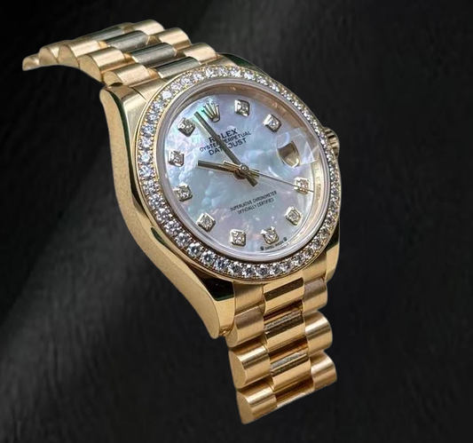 Montre Rolex President en Or Jaune 28 mm Cadran Diamants en Nacre Blanche